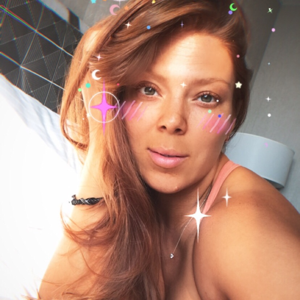 Meet your Posher, Delia